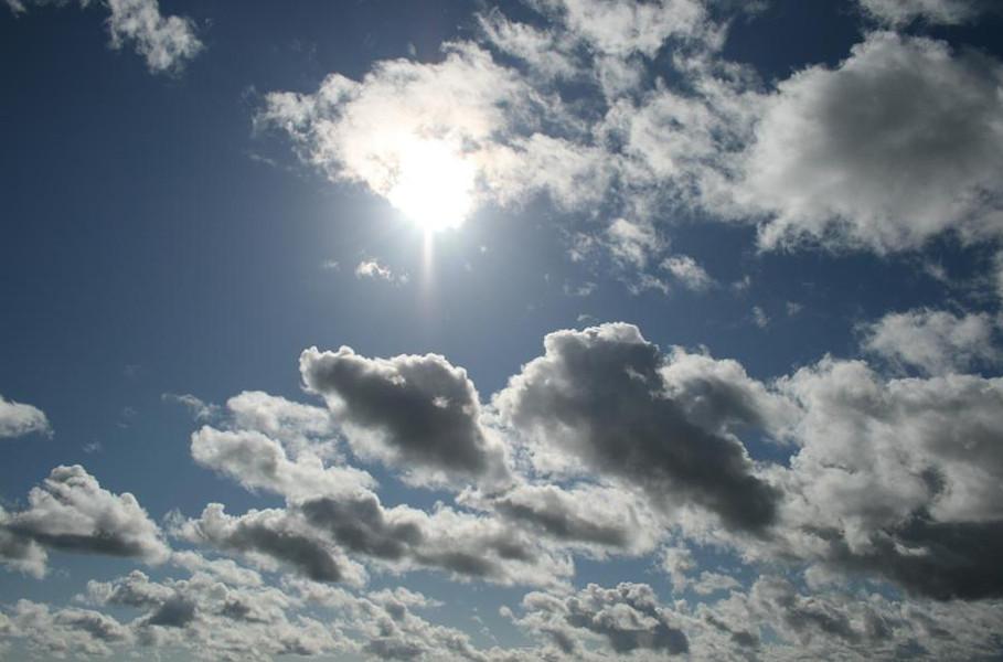 Meteo Zingarello: domani mercoledì 23 Agosto cielo poco nuvoloso.