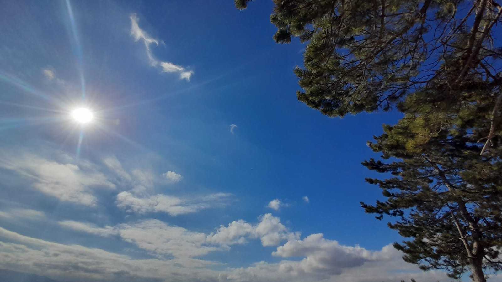 Meteo Agrigento: domani giovedì 22 Febbraio cielo poco nuvoloso.